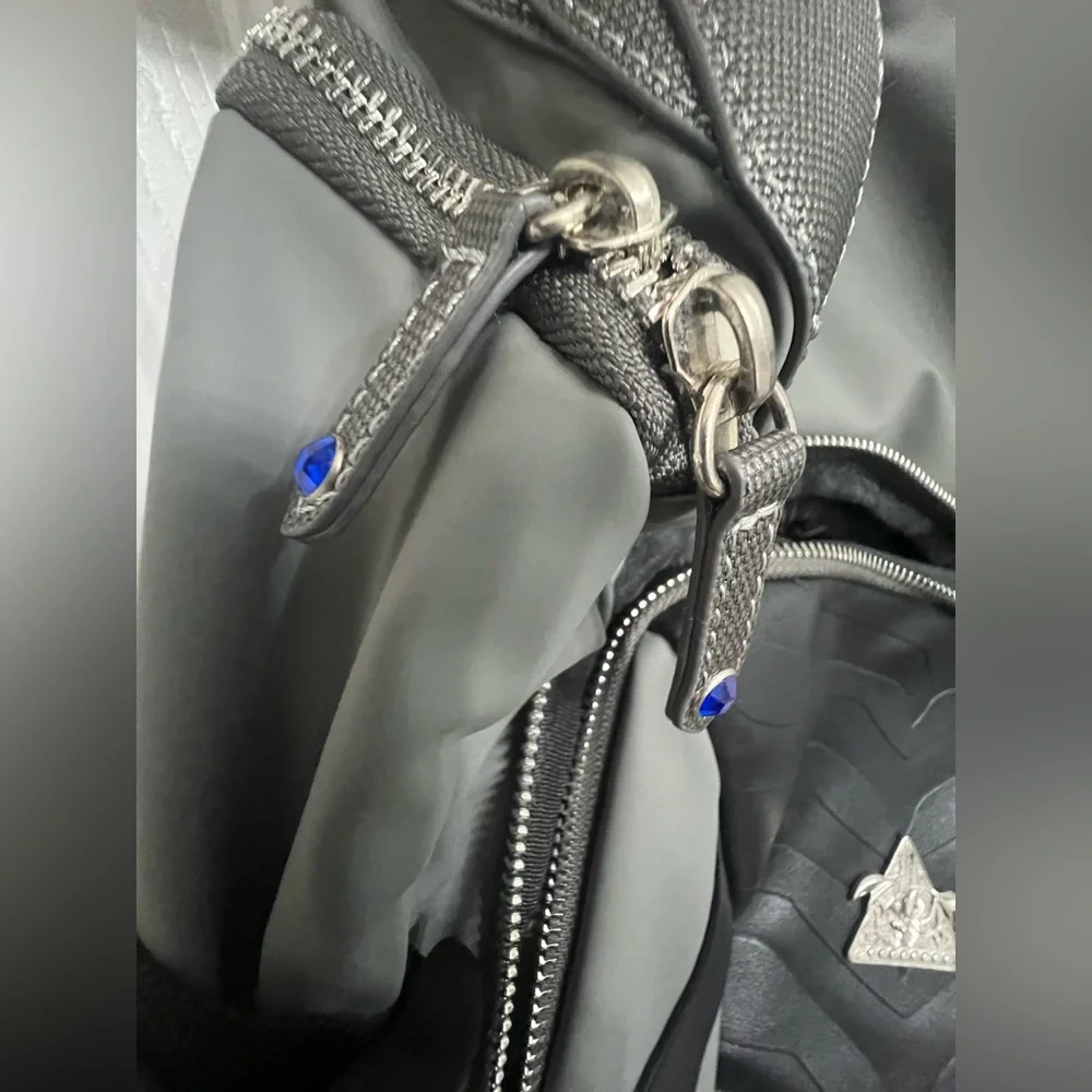 RARE!!! Yu-Gi-Oh! Blue-Eyes White Dragon 3D Black and Gray Backpack. Like New! - Picture 7 of 12